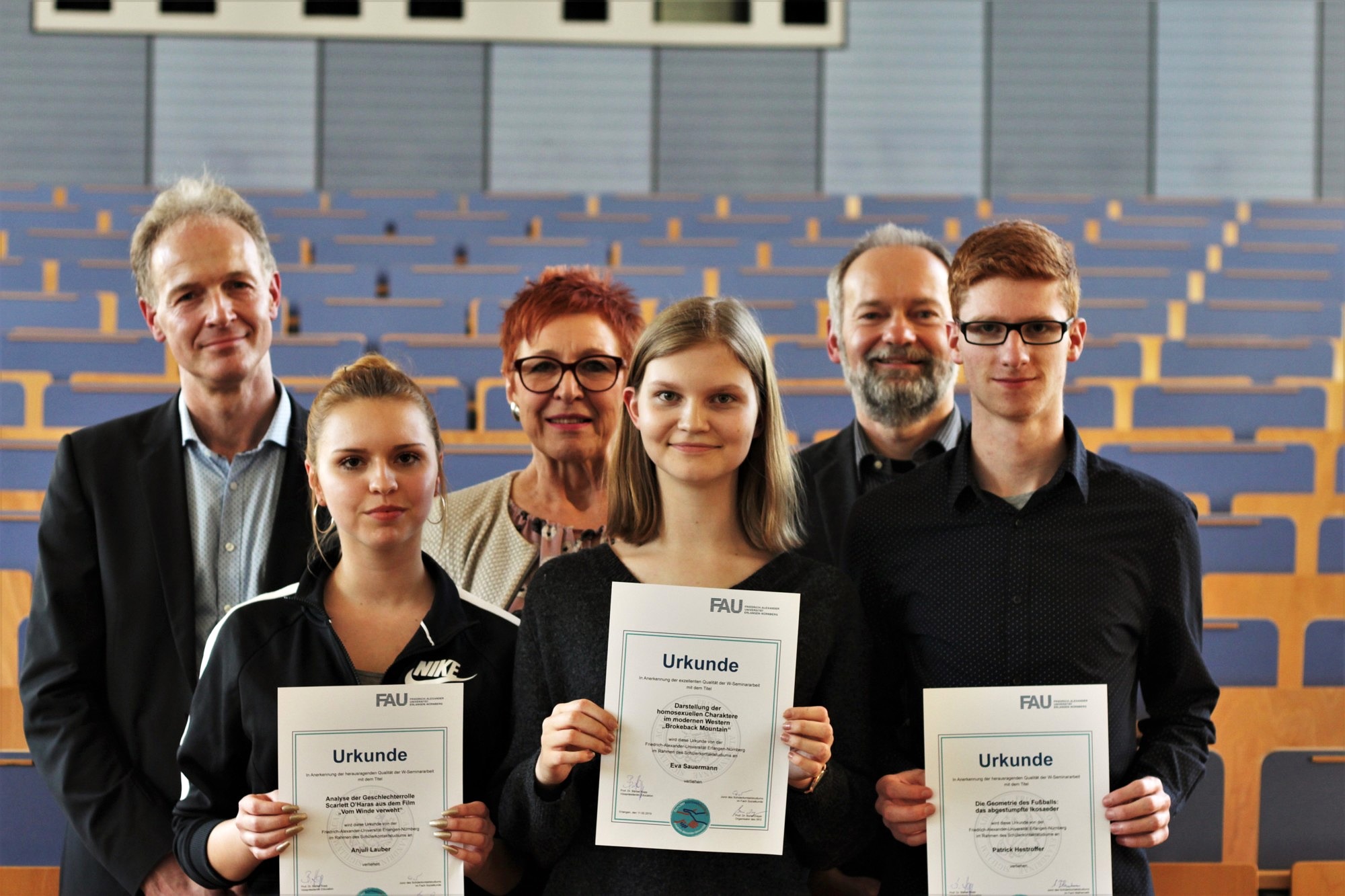 Symbolbild zum Artikel. Der Link öffnet das Bild in einer großen Anzeige.