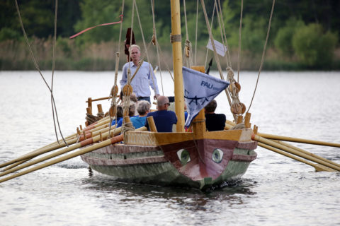 Symbolbild zum Artikel. Der Link öffnet das Bild in einer großen Anzeige.