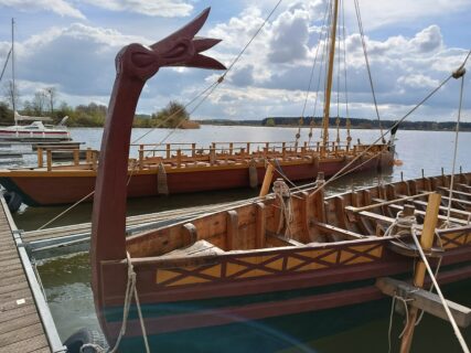 Zum Artikel "Die Römerboote sind los – wissenschaftliche Test am Altmühlsee"