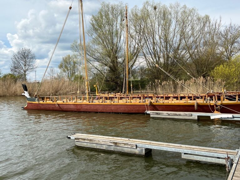 Taufe und Reise der Danuvina auf der Donau bis Rumänien 2022