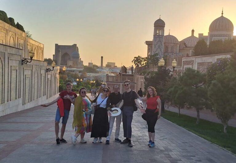 Palimpsest Usbekistan. Studierende des Departments Geschichte in Zentralasien