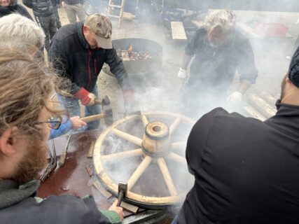 Zum Artikel "Uni und Freiwillige betreiben Nachbau im Winter und bereiten wissenschaftliche Tests für Anfang 2026 vor"